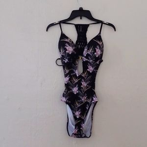 Paper Dolls Black Floral Front Closure Open Back One Piece Swimsuit Size 12 NEW